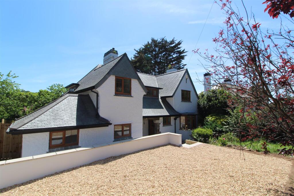 5 bed Detached for rent in Truro. From Laskowski & Co - Falmouth