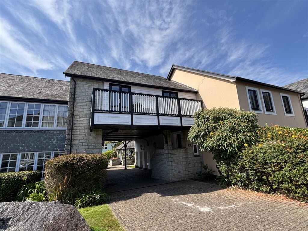 2 bed Detached for rent in Falmouth. From Laskowski & Co - Falmouth