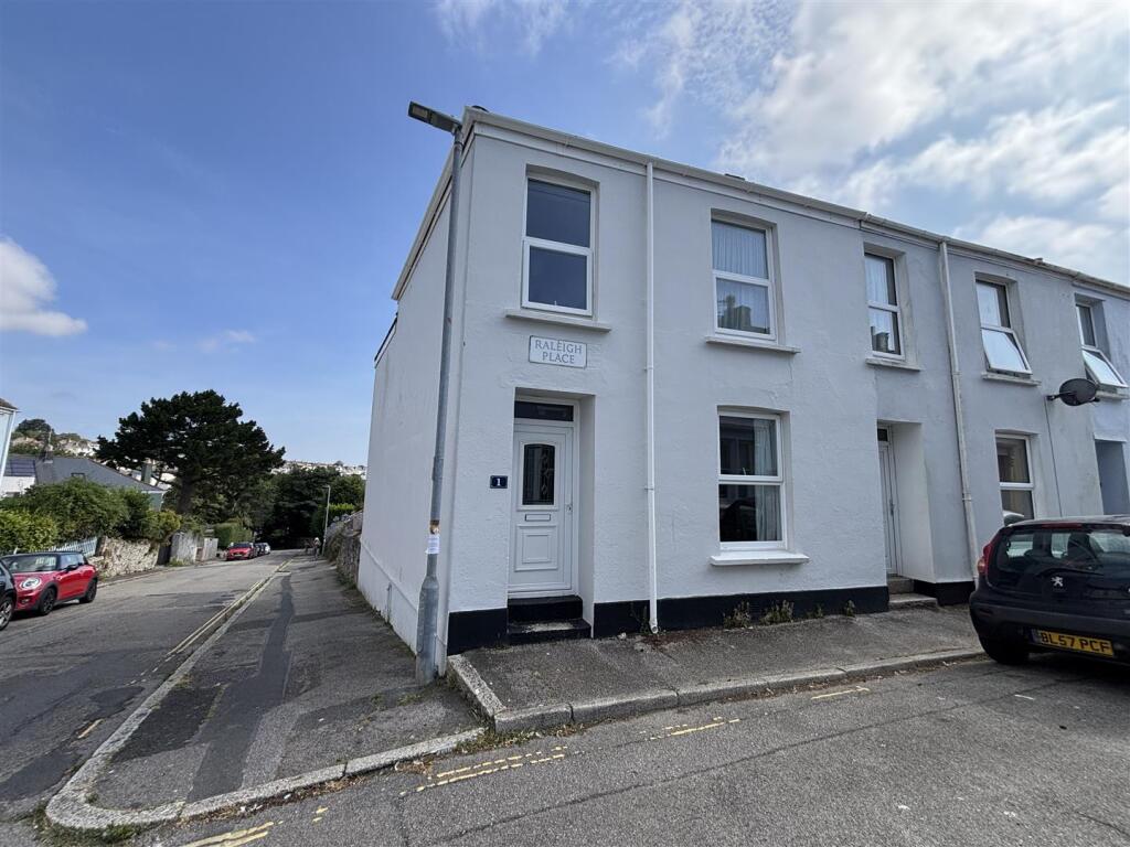 3 bed Detached for rent in Falmouth. From Laskowski & Co - Falmouth