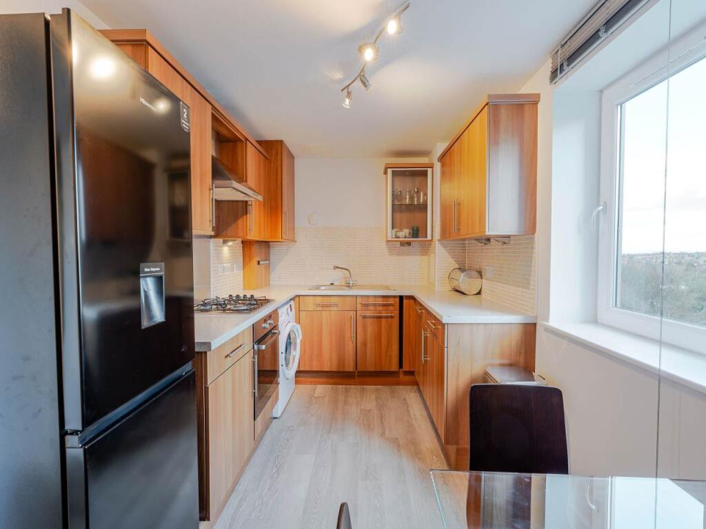2 bed 1st Floor Flat for rent in Edinburgh. From Murray & Currie - Edinburgh 2 bed 1st Floor Flat for rent in Edinburgh. From Murray & Currie - Edinburgh