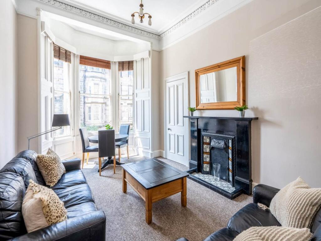 2 bed 1st Floor Flat for rent in Edinburgh. From Murray & Currie - Edinburgh