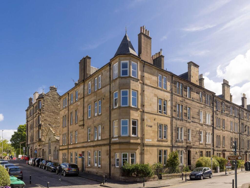 3 bed 1st Floor Flat for rent in Edinburgh. From Murray & Currie - Edinburgh