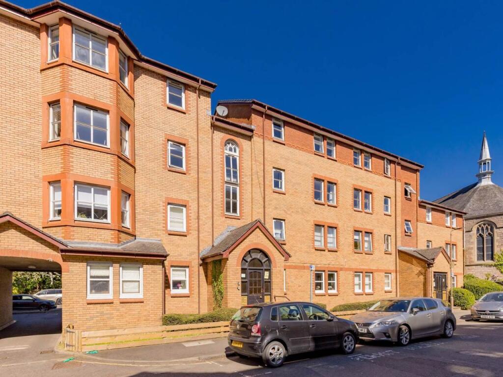 2 bed 1st Floor Flat for rent in Edinburgh. From Murray & Currie - Edinburgh