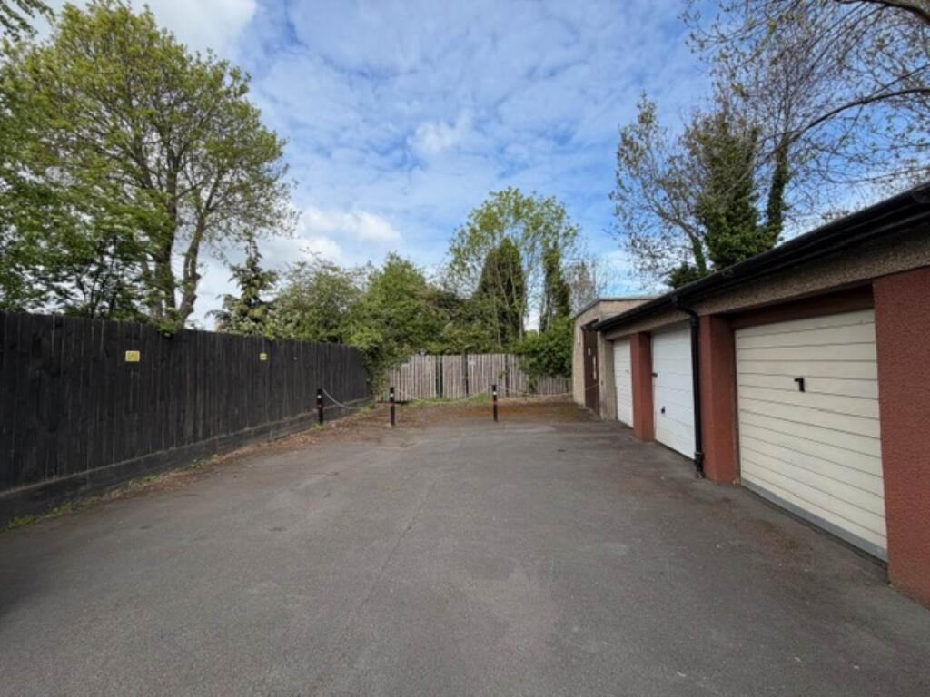 0 bed Car Parking for rent in Edinburgh. From Murray & Currie - Edinburgh