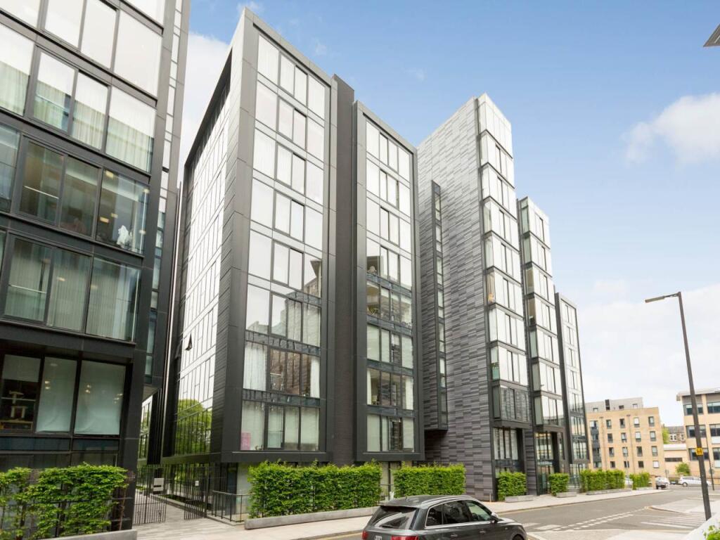 4 bed Car Parking for rent in Edinburgh. From Murray & Currie - Edinburgh