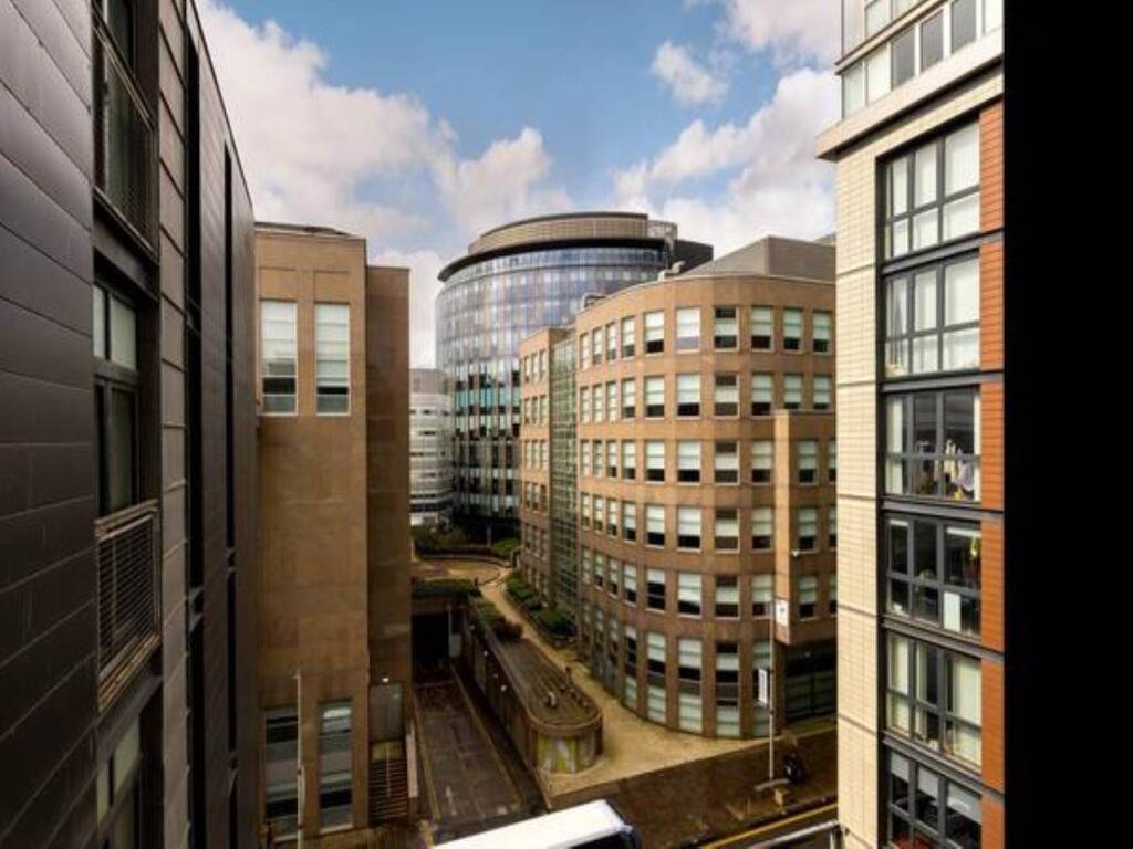 1 bed 1st Floor Flat for rent in Glasgow. From Murray & Currie - Edinburgh