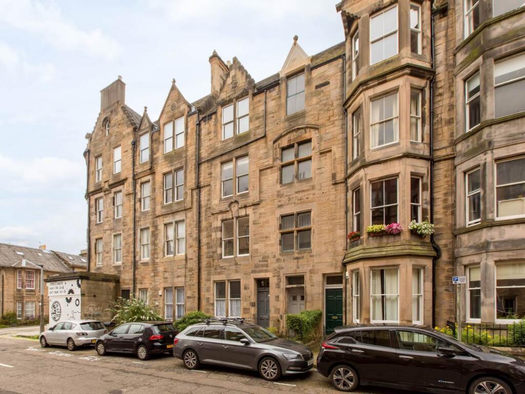 2 bed 1st Floor Flat for rent in Edinburgh. From Murray & Currie - Edinburgh 2 bed 1st Floor Flat for rent in Edinburgh. From Murray & Currie - Edinburgh