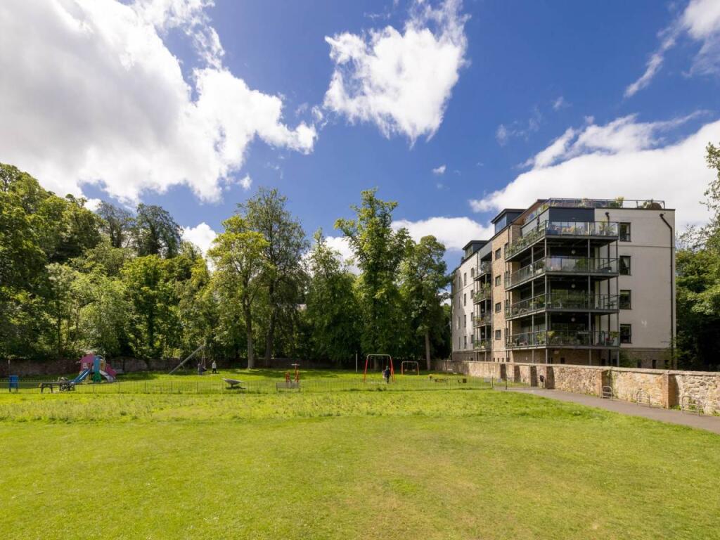 3 bed 1st Floor Flat for rent in Edinburgh. From Murray & Currie - Edinburgh 3 bed 1st Floor Flat for rent in Edinburgh. From Murray & Currie - Edinburgh