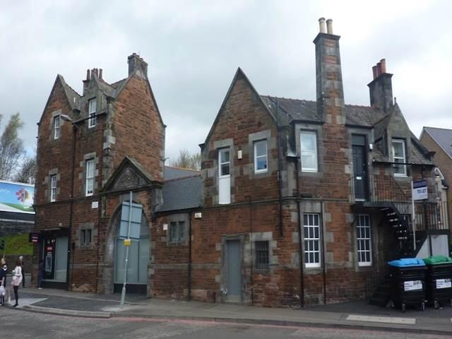 2 bed 1st Floor Flat for rent in Hermiston. From Murray & Currie - Edinburgh