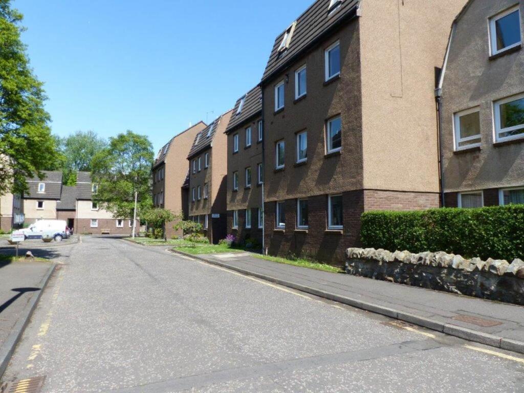 1 bed 1st Floor Flat for rent in Edinburgh. From Murray & Currie - Edinburgh 1 bed 1st Floor Flat for rent in Edinburgh. From Murray & Currie - Edinburgh