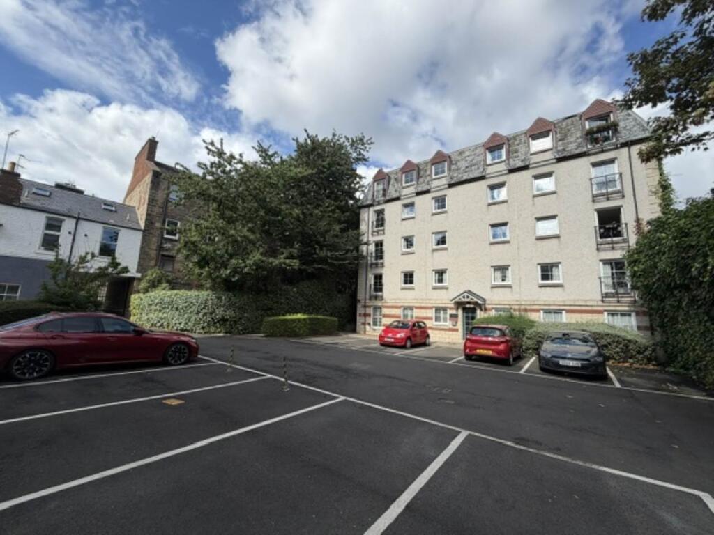2 bed 1st Floor Flat for rent in Edinburgh. From Murray & Currie - Edinburgh 2 bed 1st Floor Flat for rent in Edinburgh. From Murray & Currie - Edinburgh
