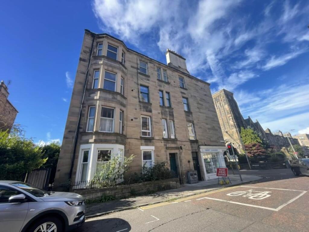4 bed 1st Floor Flat for rent in Edinburgh. From Murray & Currie - Edinburgh