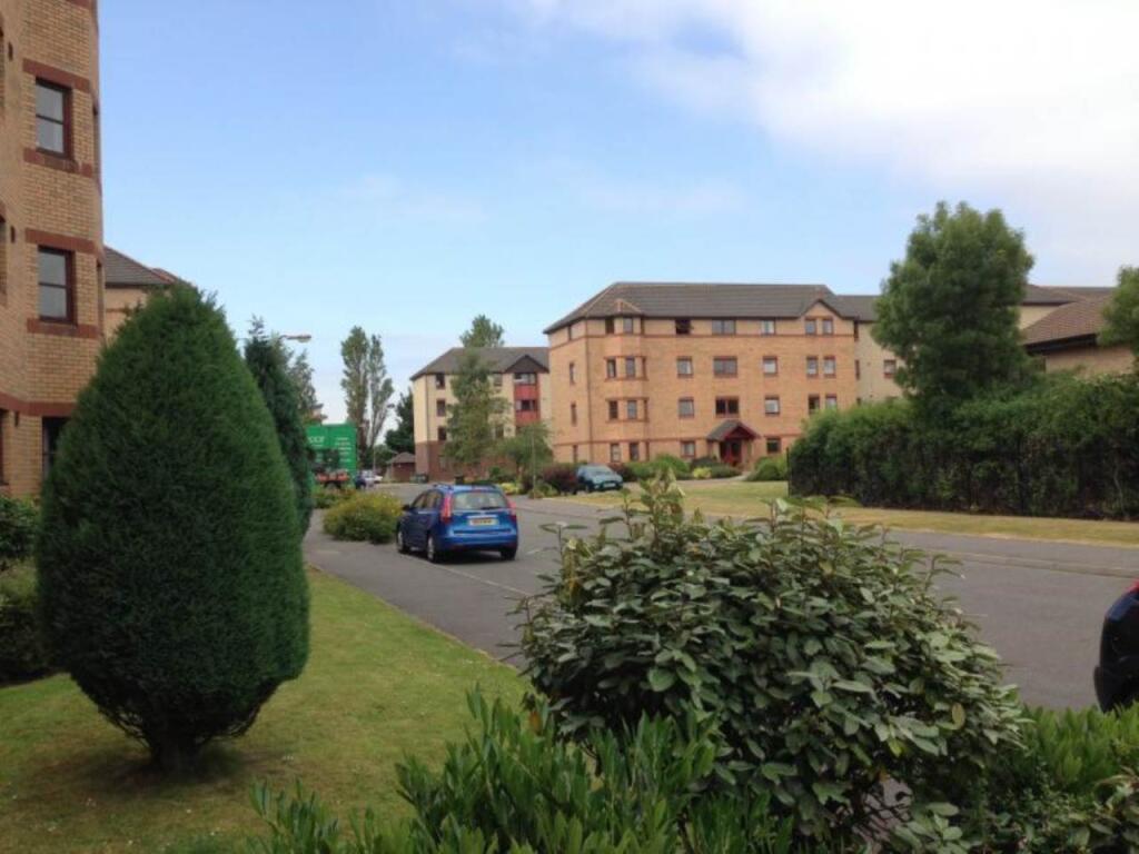 2 bed 1st Floor Flat for rent in Edinburgh. From Murray & Currie - Edinburgh 2 bed 1st Floor Flat for rent in Edinburgh. From Murray & Currie - Edinburgh