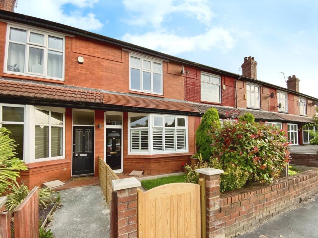 2 bed Mid Terraced House for rent in Manchester. From Julian Wadden - Didsbury