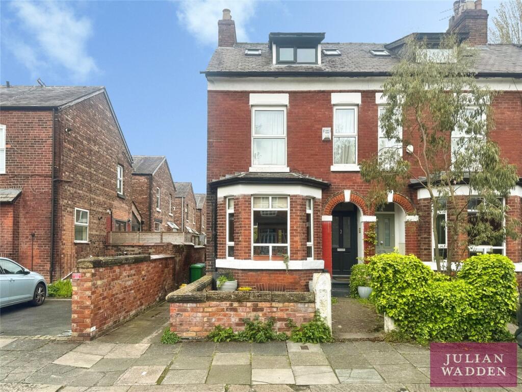 4 bed Semi Detached for rent in Gatley. From Julian Wadden - Didsbury