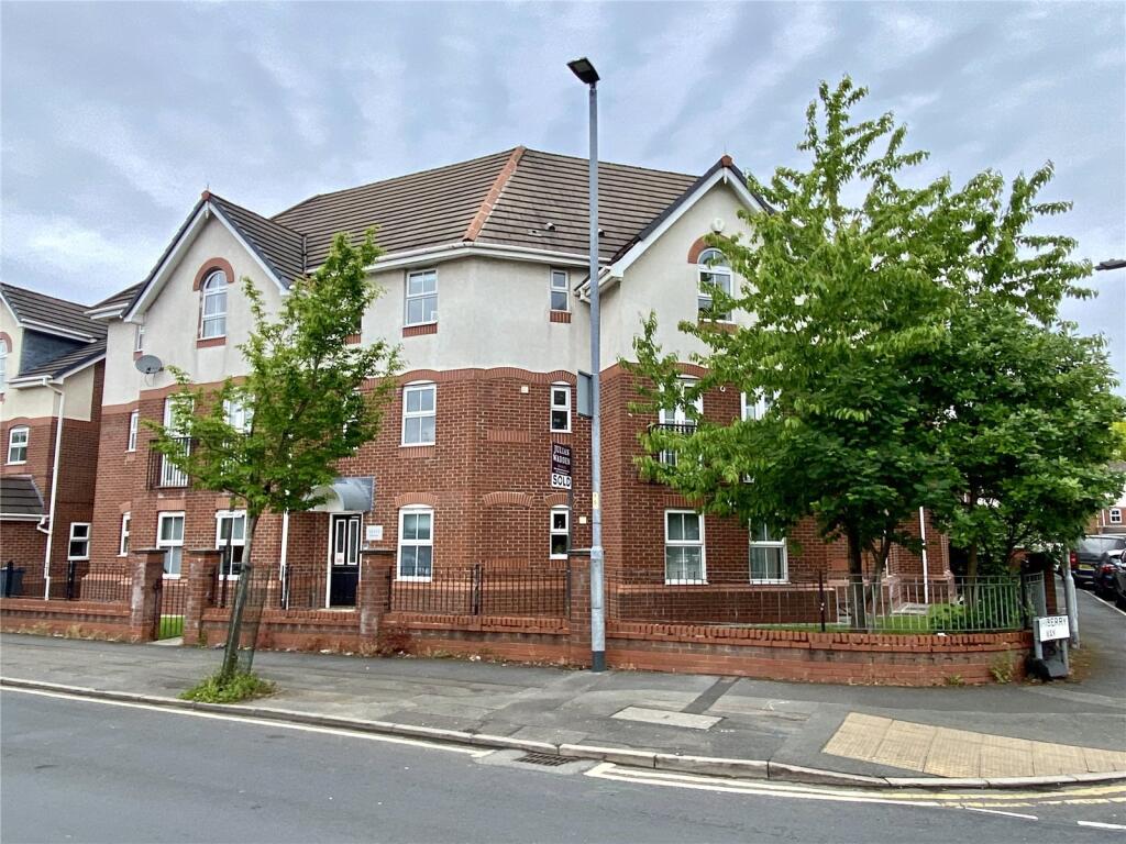 2 bed 1st Floor Flat for rent in Cheadle. From Julian Wadden - Didsbury