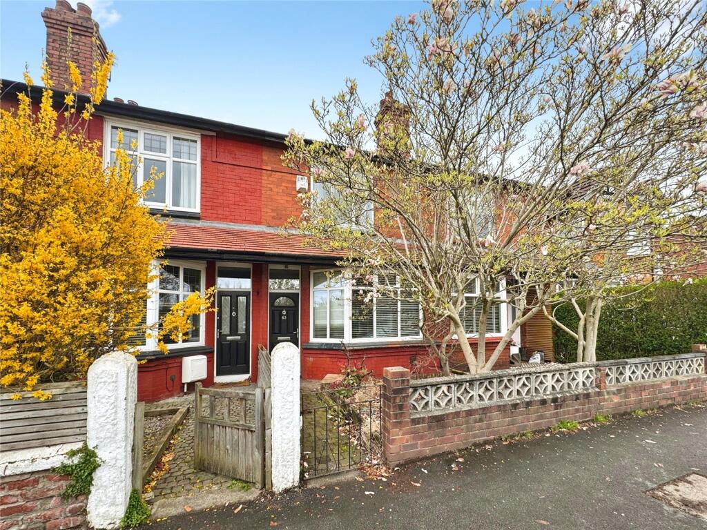 2 bed Mid Terraced House for rent in Gatley. From Julian Wadden - Didsbury