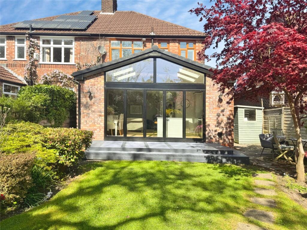 3 bed Semi Detached for rent in Manchester. From Julian Wadden - Didsbury