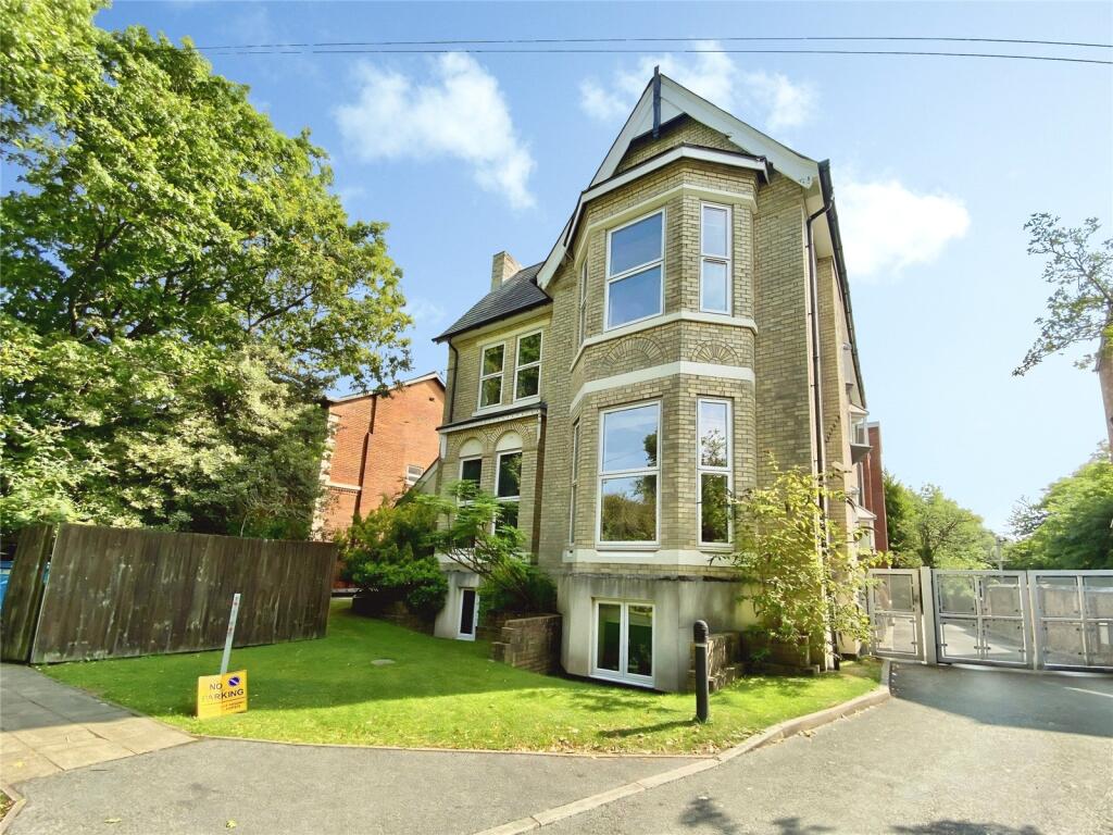 2 bed 1st Floor Flat for rent in Gatley. From Julian Wadden - Didsbury 2 bed 1st Floor Flat for rent in Gatley. From Julian Wadden - Didsbury