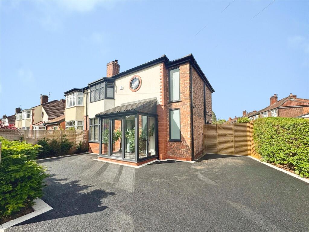 4 bed Semi Detached for rent in Manchester. From Julian Wadden - Didsbury