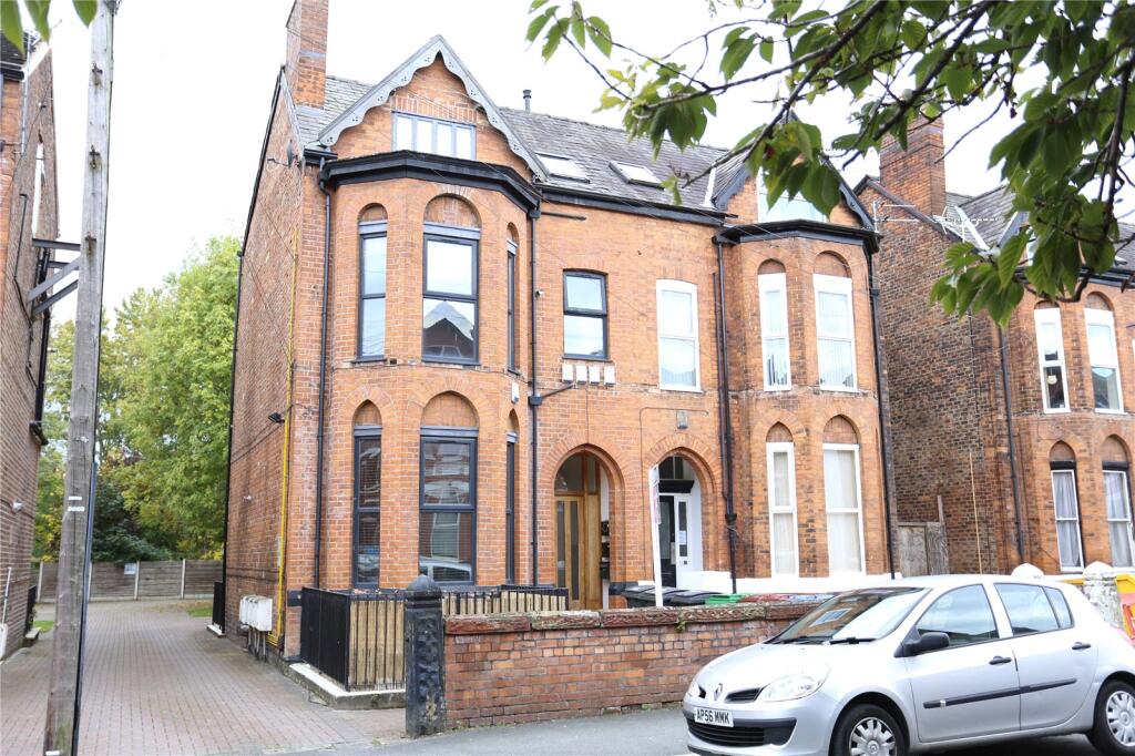 2 bed 1st Floor Flat for rent in Gatley. From Julian Wadden - Didsbury 2 bed 1st Floor Flat for rent in Gatley. From Julian Wadden - Didsbury