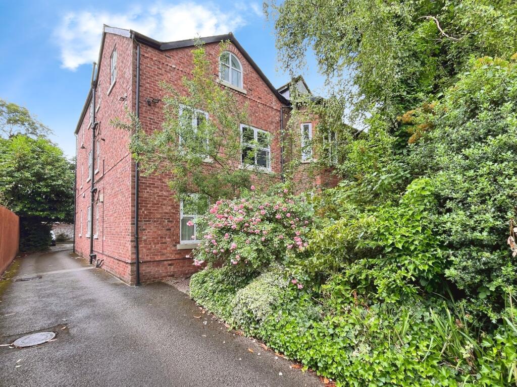 2 bed 1st Floor Flat for rent in Manchester. From Julian Wadden - Didsbury 2 bed 1st Floor Flat for rent in Manchester. From Julian Wadden - Didsbury