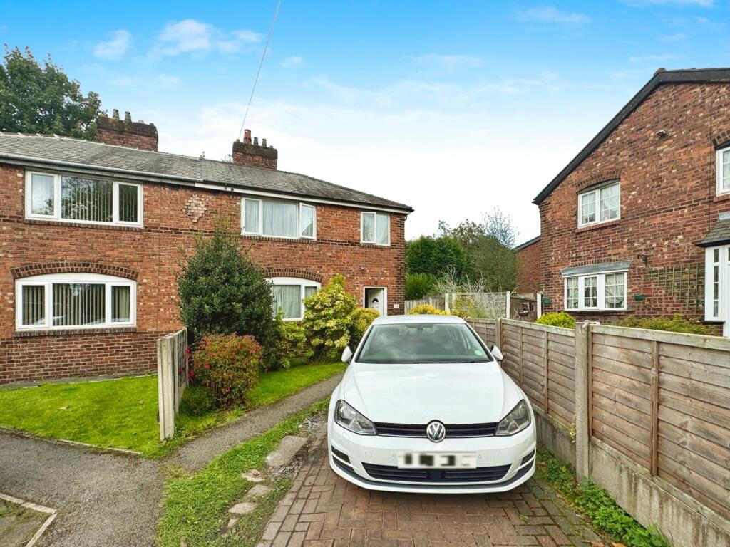 3 bed Semi Detached for rent in Manchester. From Julian Wadden - Didsbury