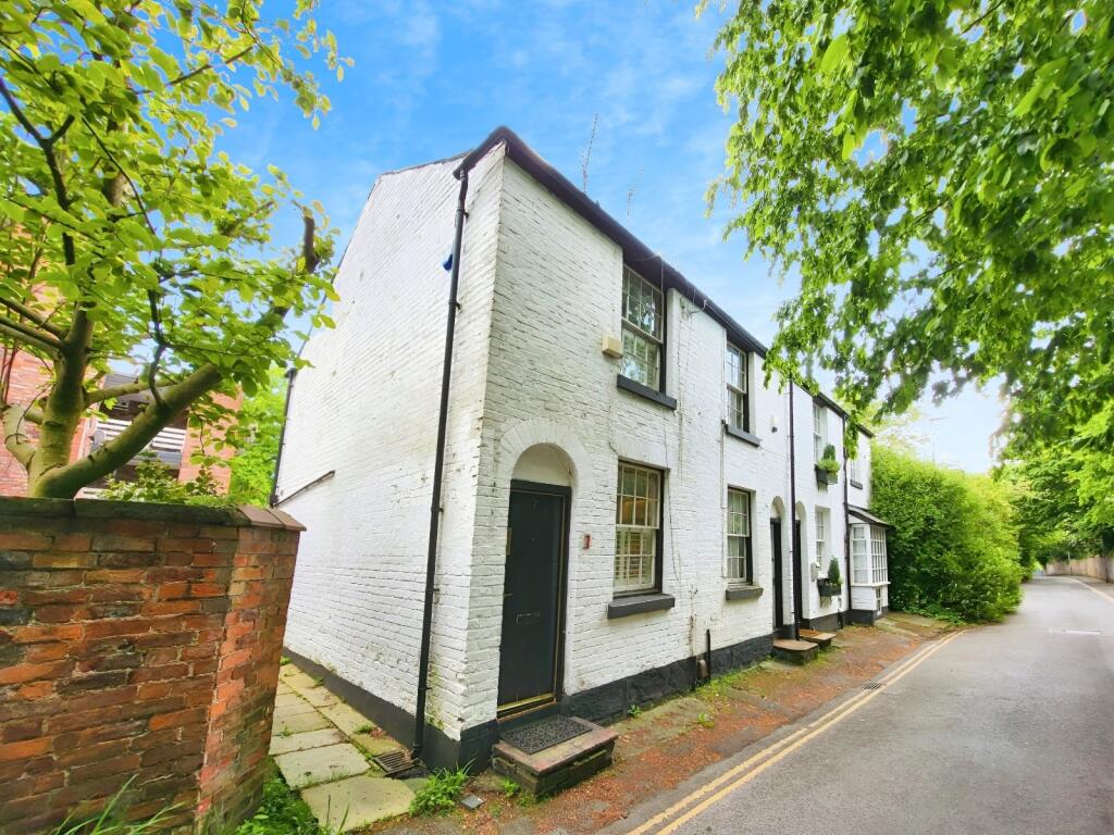 2 bed End of Terrace for rent in Manchester. From Julian Wadden - Didsbury 2 bed End of Terrace for rent in Manchester. From Julian Wadden - Didsbury