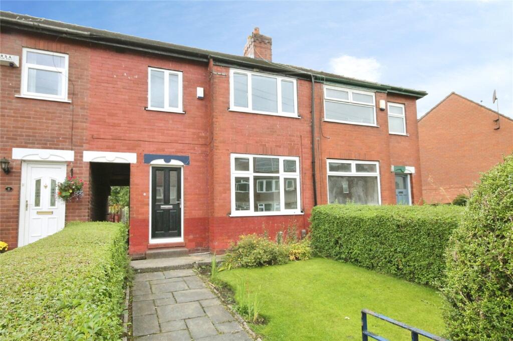 3 bed Mid Terraced House for rent in Stockport. From Julian Wadden - Heaton Moor