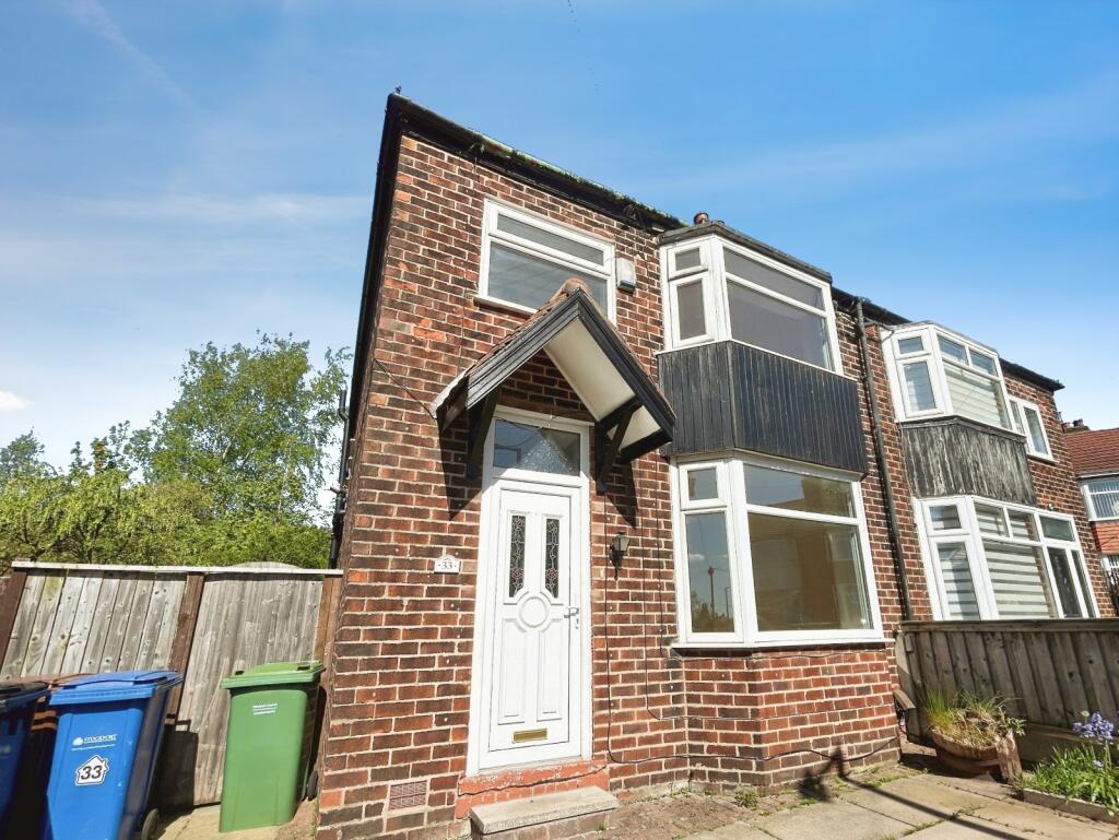 3 bed Semi Detached for rent in Stockport. From Julian Wadden - Heaton Moor