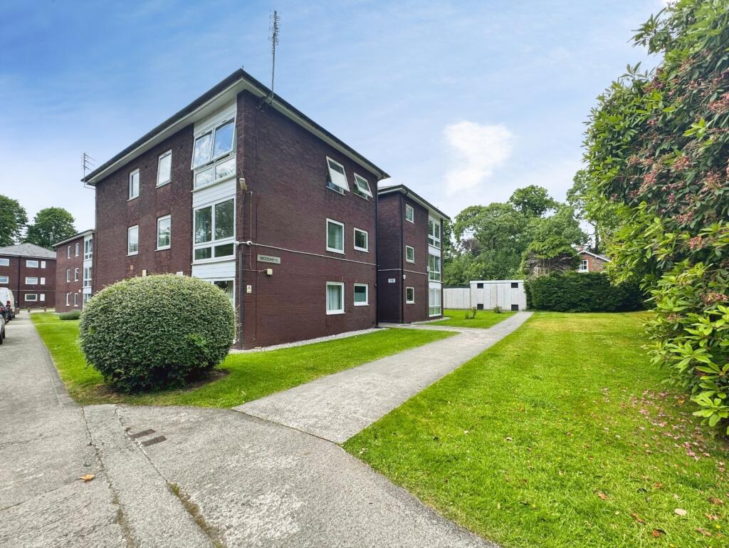 1 bed 1st Floor Flat for rent in Stockport. From Julian Wadden - Heaton Moor