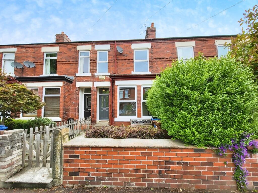 3 bed Mid Terraced House for rent in Stockport. From Julian Wadden - Heaton Moor 3 bed Mid Terraced House for rent in Stockport. From Julian Wadden - Heaton Moor