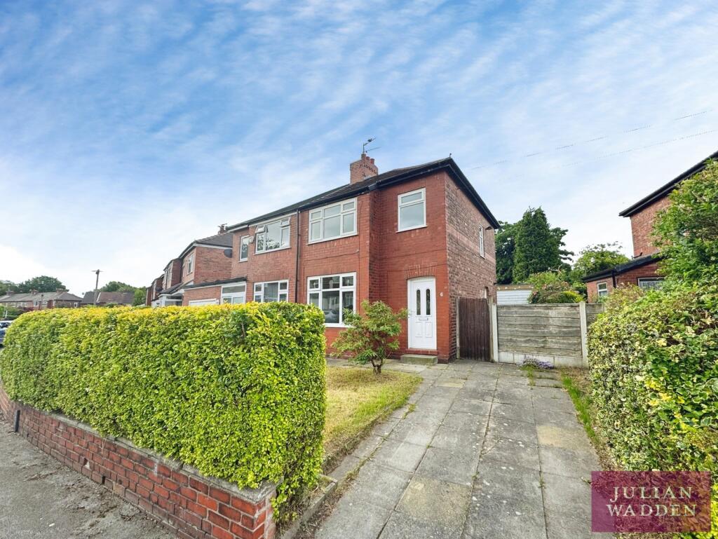 3 bed Semi Detached for rent in Stockport. From Julian Wadden - Heaton Moor