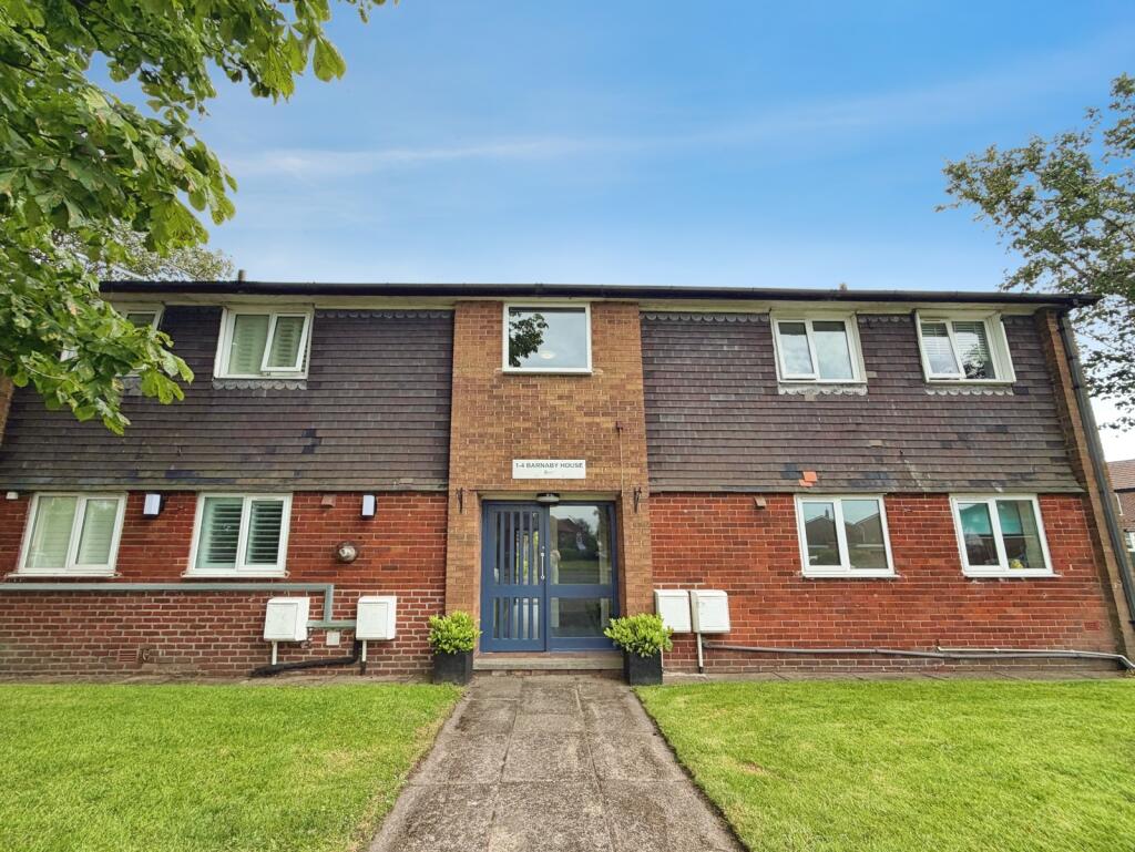 1 bed 1st Floor Flat for rent in Stockport. From Julian Wadden - Heaton Moor