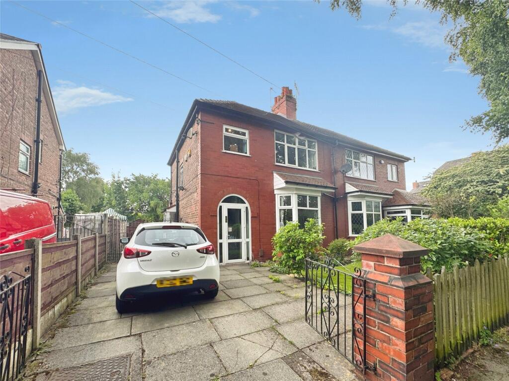 3 bed Semi Detached for rent in Stockport. From Julian Wadden - Heaton Moor 3 bed Semi Detached for rent in Stockport. From Julian Wadden - Heaton Moor