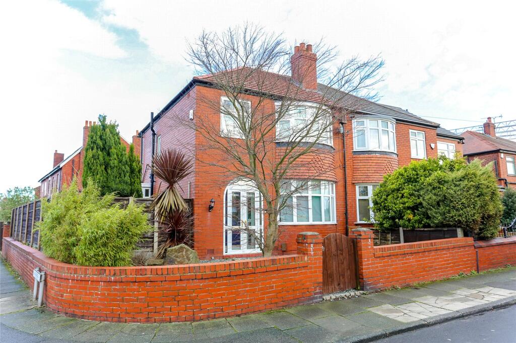 3 bed Semi Detached for rent in Stockport. From Julian Wadden - Heaton Moor