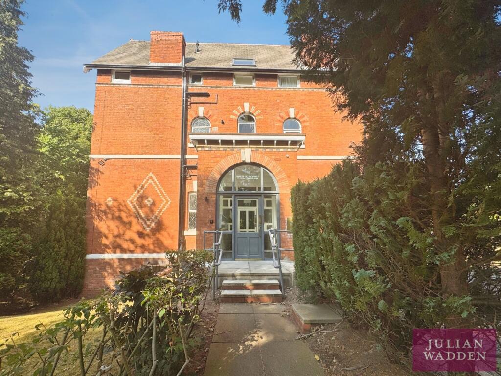 2 bed 1st Floor Flat for rent in Stockport. From Julian Wadden - Heaton Moor 2 bed 1st Floor Flat for rent in Stockport. From Julian Wadden - Heaton Moor