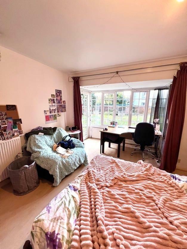 7 bed Mid Terraced House for rent in Nottingham. From Top 365 - Nottingham