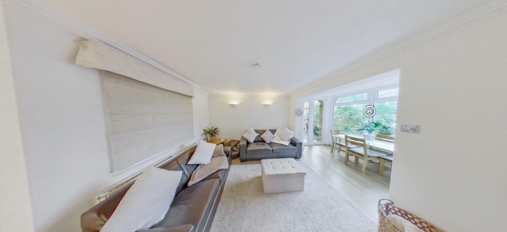 4 bed Cottage for rent in Nottingham. From Top 365 - Nottingham