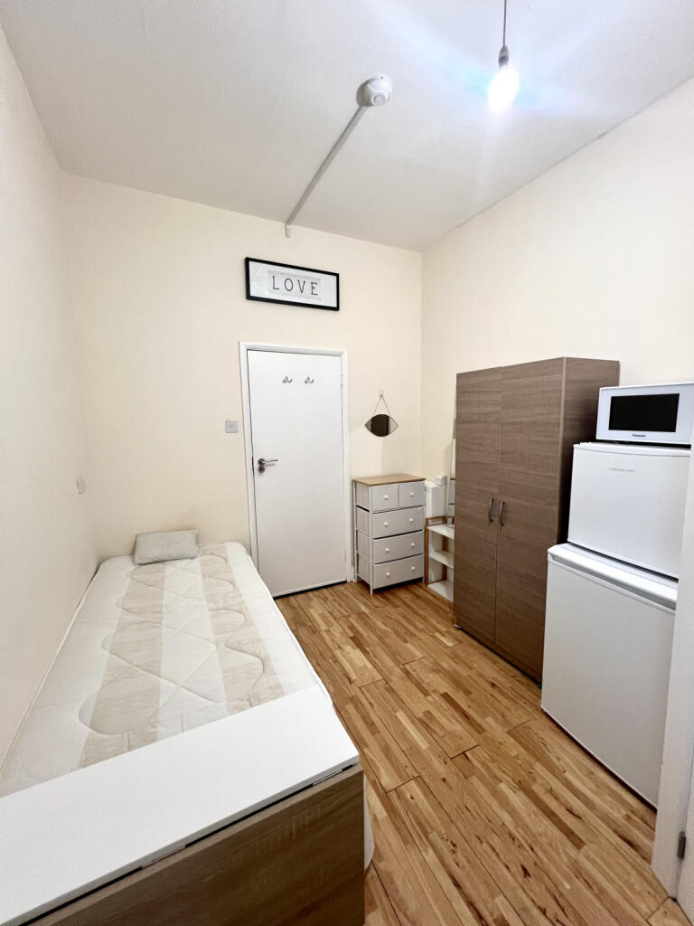 0 bed Studio for rent in Southgate. From Two Six Homes Ltd.