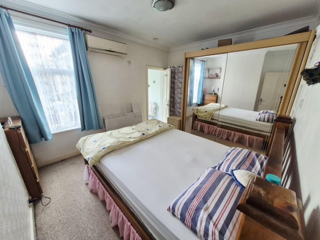 2 bed Mid Terraced House for rent in London. From Two Six Homes Ltd.