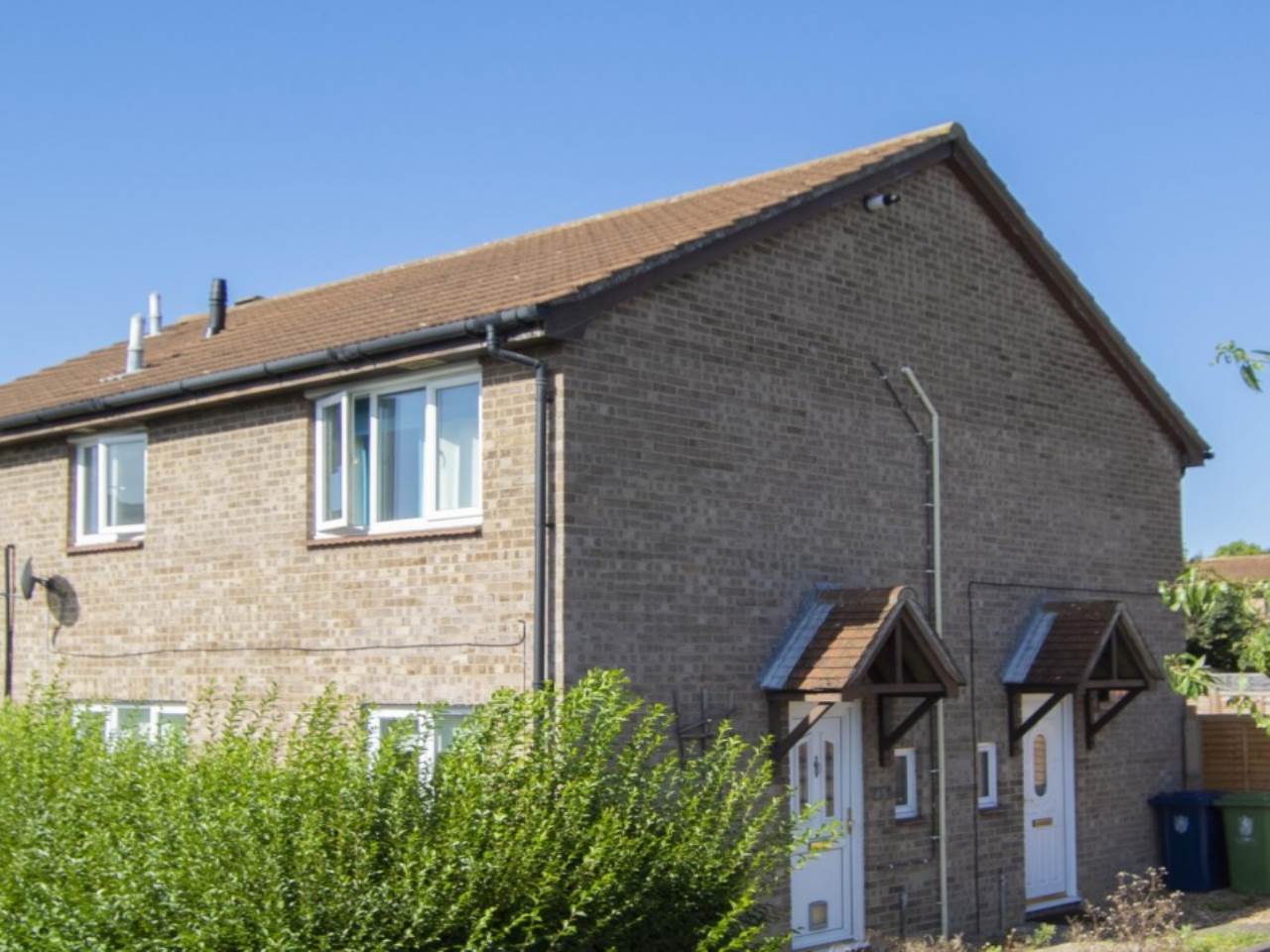 1 bed House (unspecified) for rent in Bar Hill. From Lets Rent Cambridge