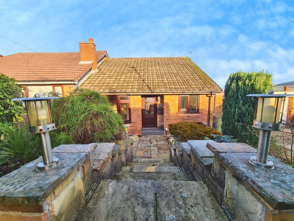 3 bed Bungalow for rent in Stalybridge. From Julian Wadden - Stockport