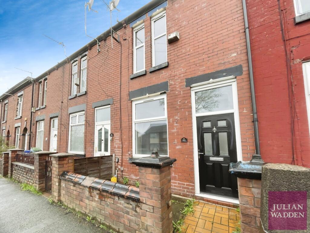 2 bed Mid Terraced House for rent in Droylsden. From Julian Wadden - Stockport