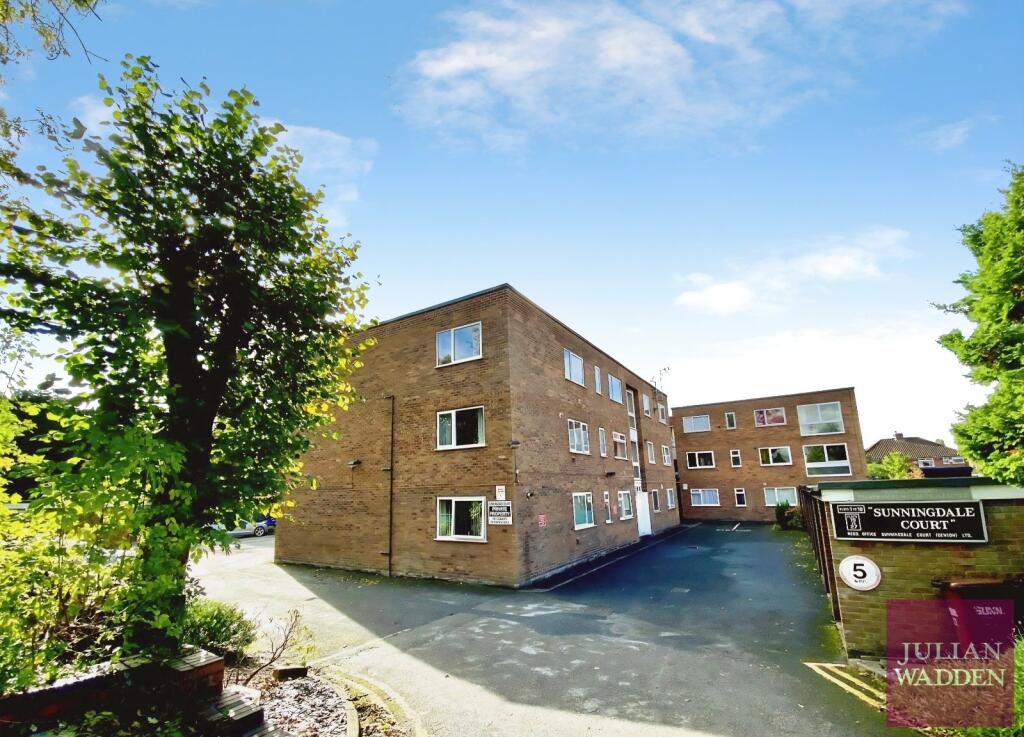 3 bed 1st Floor Flat for rent in Denton. From Julian Wadden - Stockport