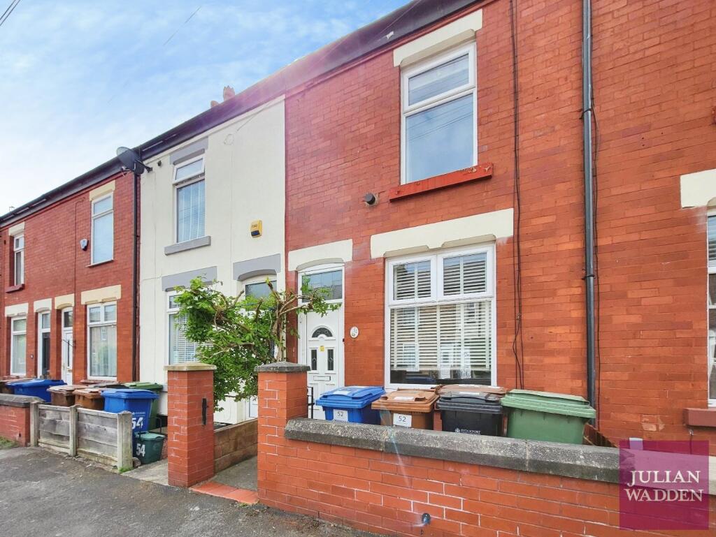 2 bed Mid Terraced House for rent in Stockport. From Julian Wadden - Stockport