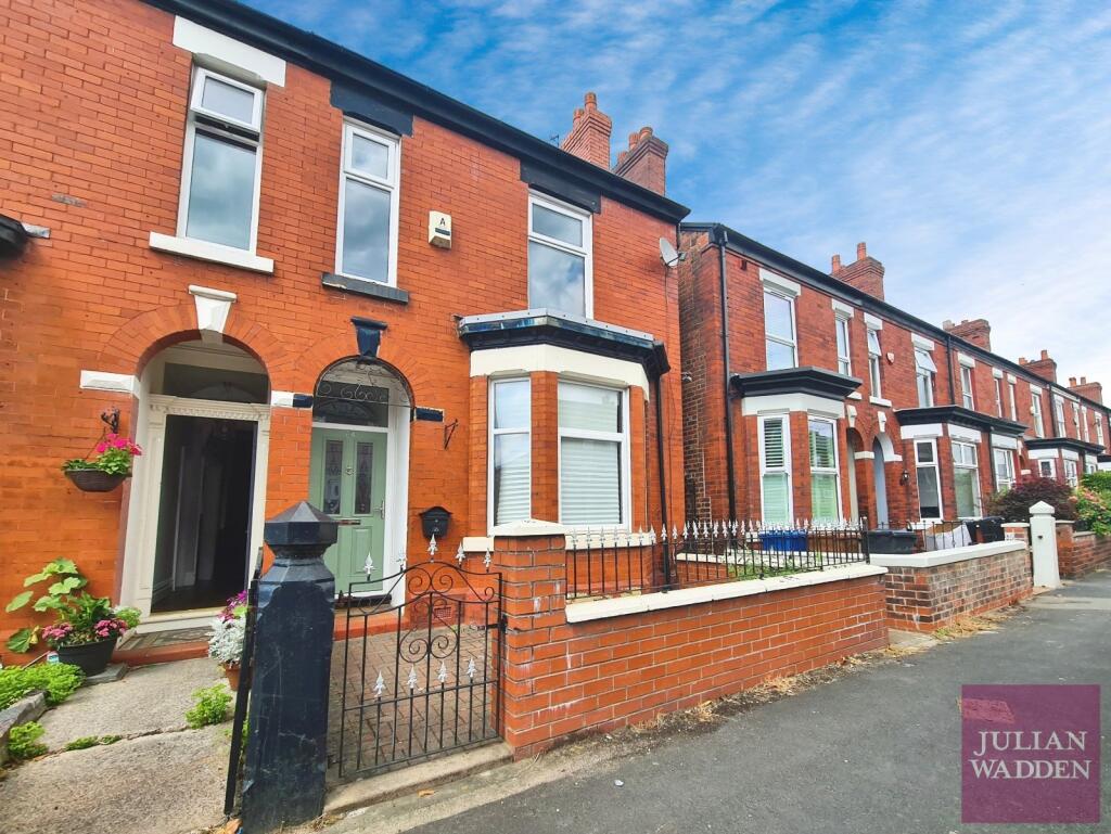 3 bed Semi Detached for rent in Stockport. From Julian Wadden - Stockport