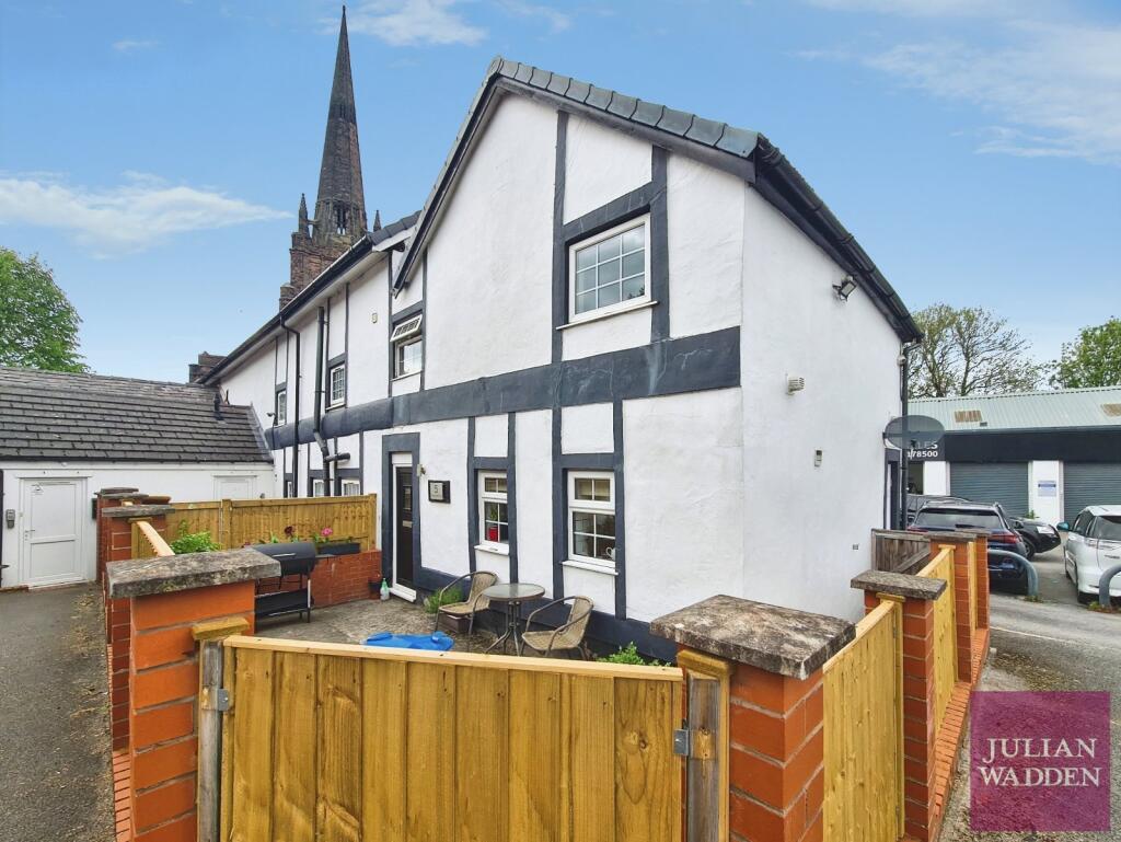 2 bed Mid Terraced House for rent in Stockport. From Julian Wadden - Stockport 2 bed Mid Terraced House for rent in Stockport. From Julian Wadden - Stockport