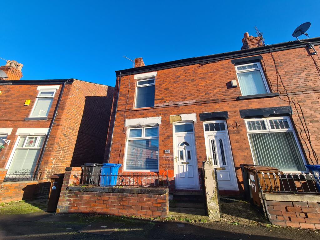 2 bed End of Terrace for rent in Stockport. From Julian Wadden - Stockport