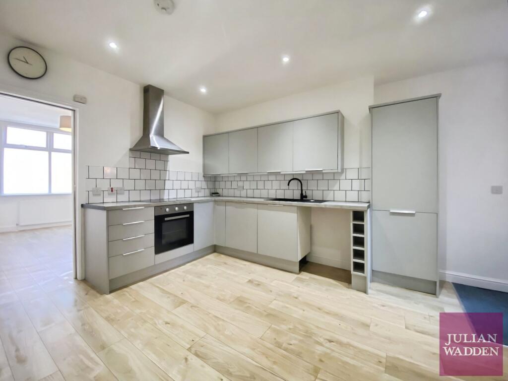 1 bed 1st Floor Flat for rent in Manchester. From Julian Wadden - Stockport
